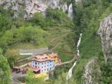 Διαμέρισμα Aguasaliu Ponga